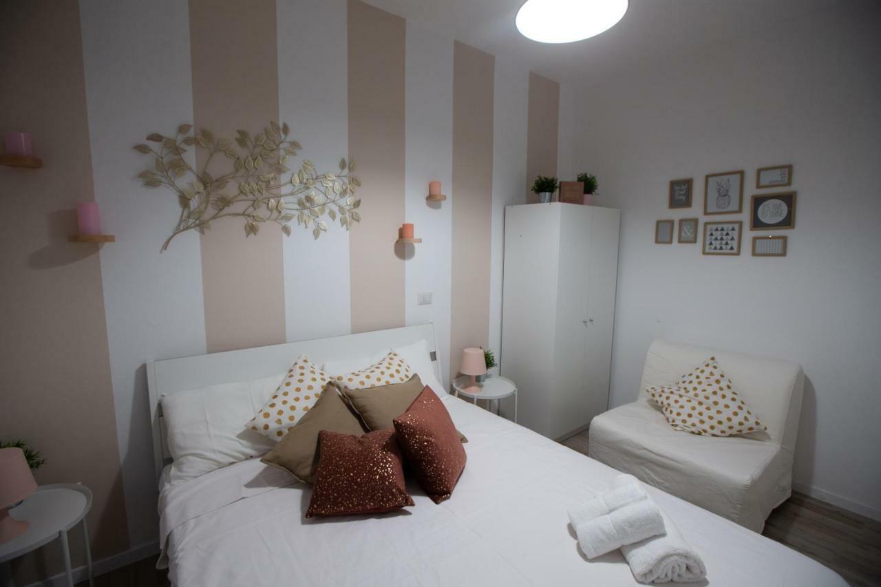 Apartment Via Treviso 6 Milan Exterior photo