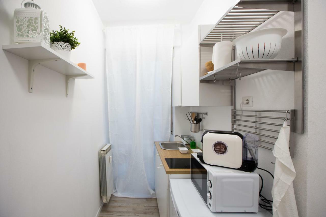 Apartment Via Treviso 6 Milan Exterior photo