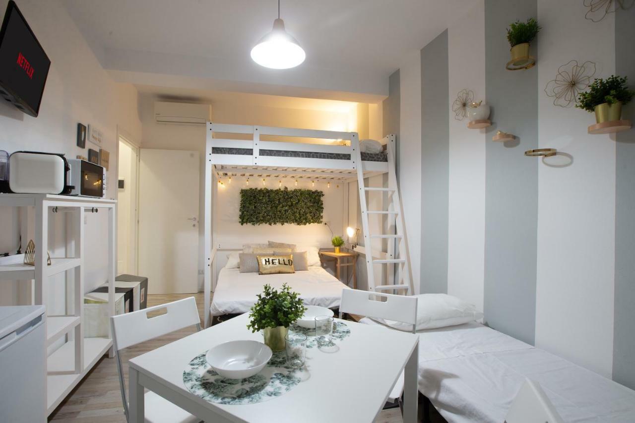 Apartment Via Treviso 6 Milan Exterior photo