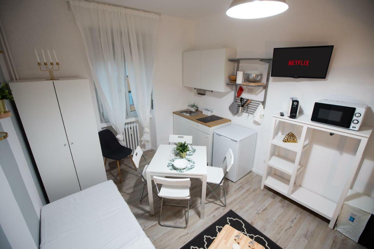 Apartment Via Treviso 6 Milan Exterior photo