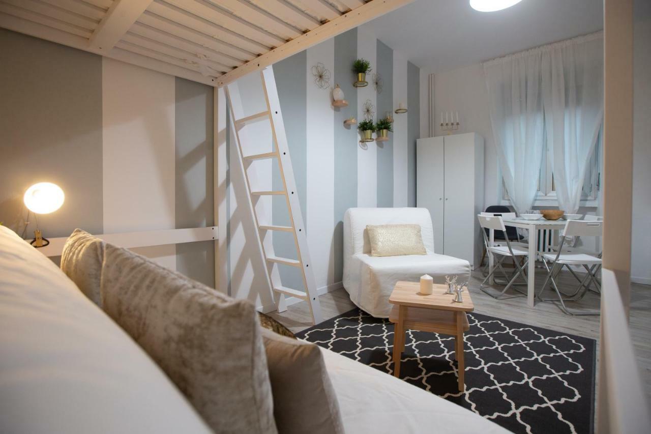 Apartment Via Treviso 6 Milan Exterior photo